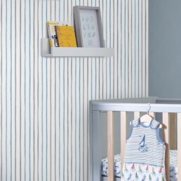 lastetoa tapeet Laura Ashley 119863painterly stripe blue